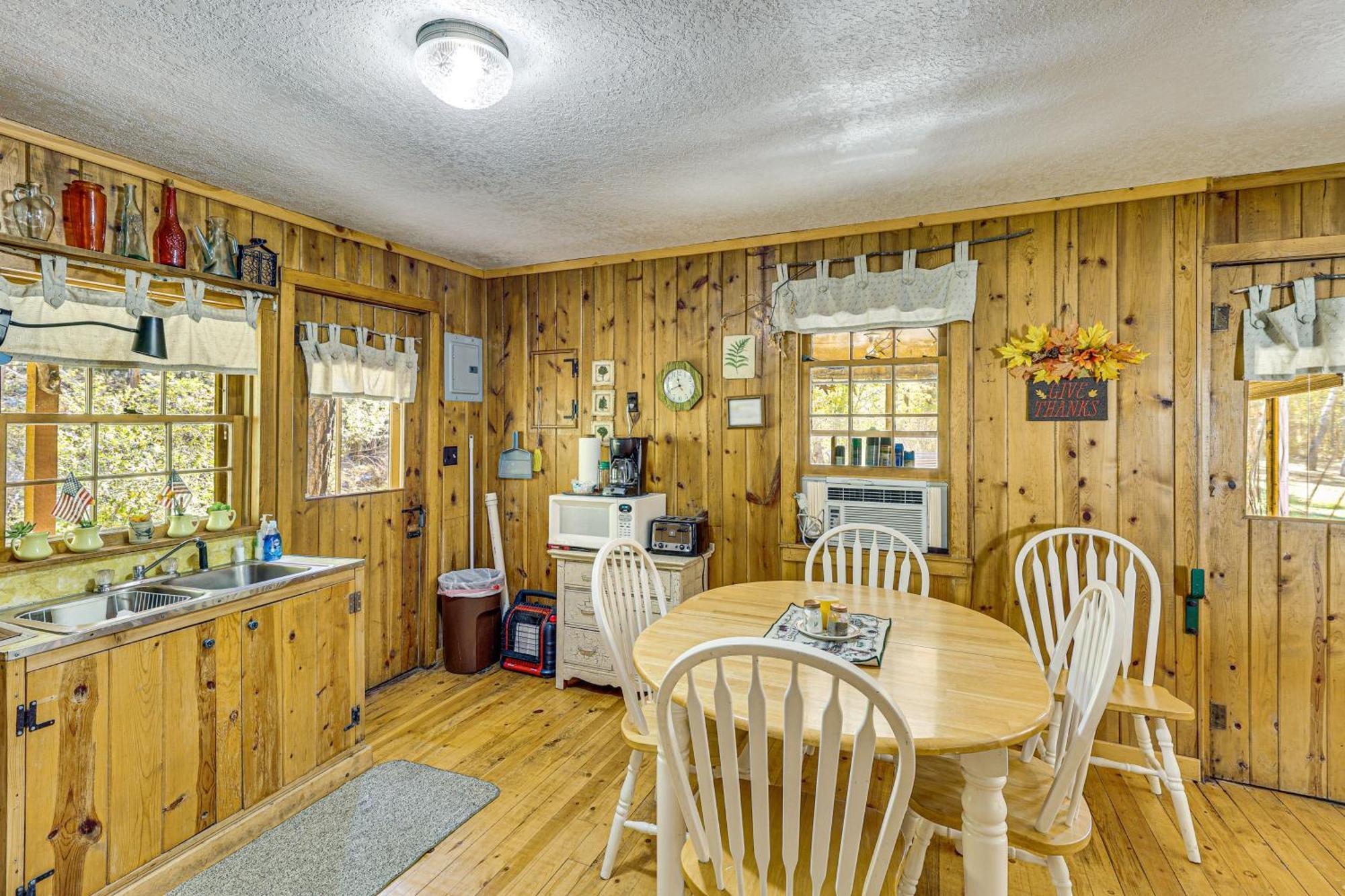 Historic Keystone Cabin Near Mount Rushmore! Exterior photo