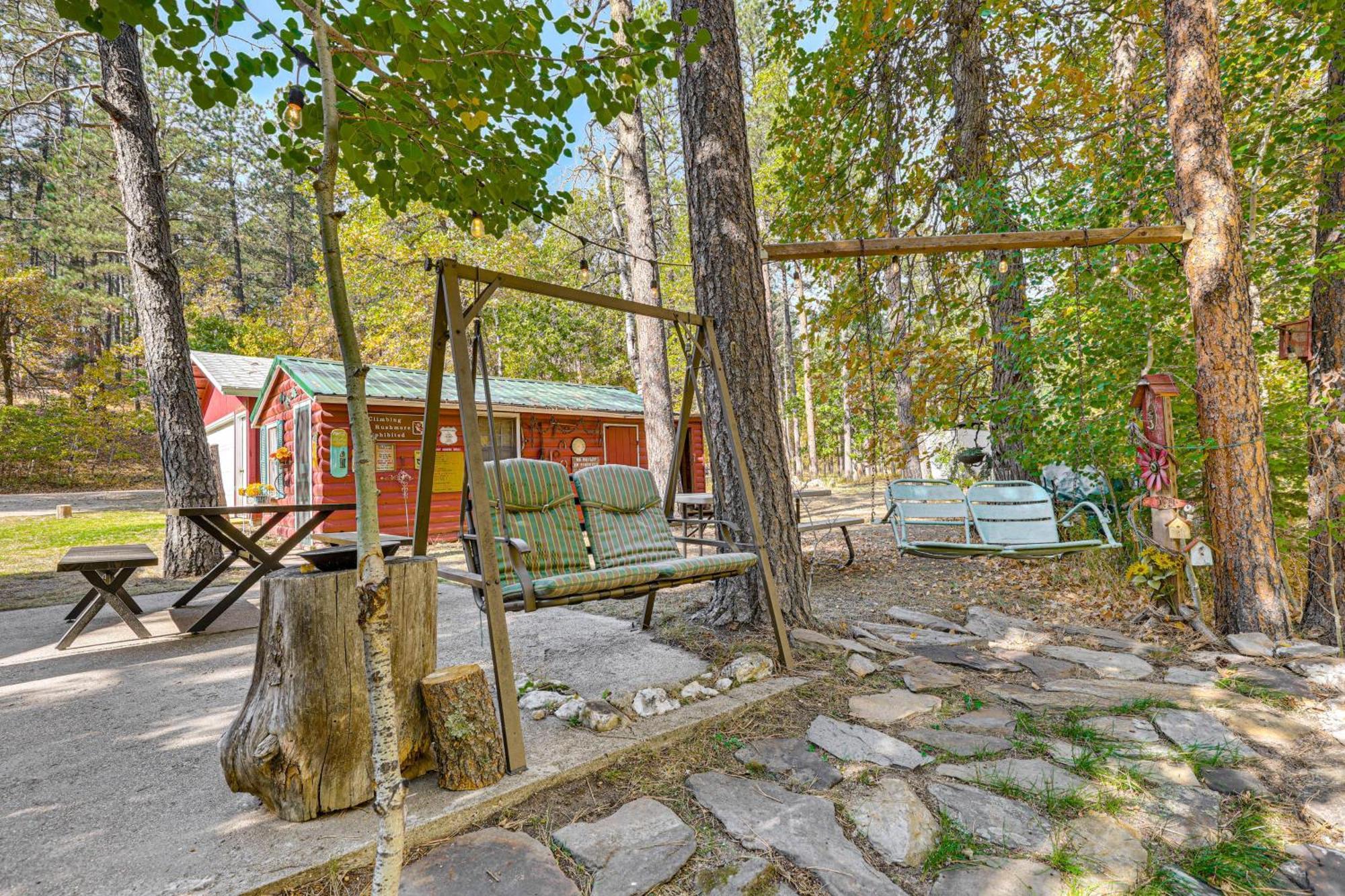 Historic Keystone Cabin Near Mount Rushmore! Exterior photo