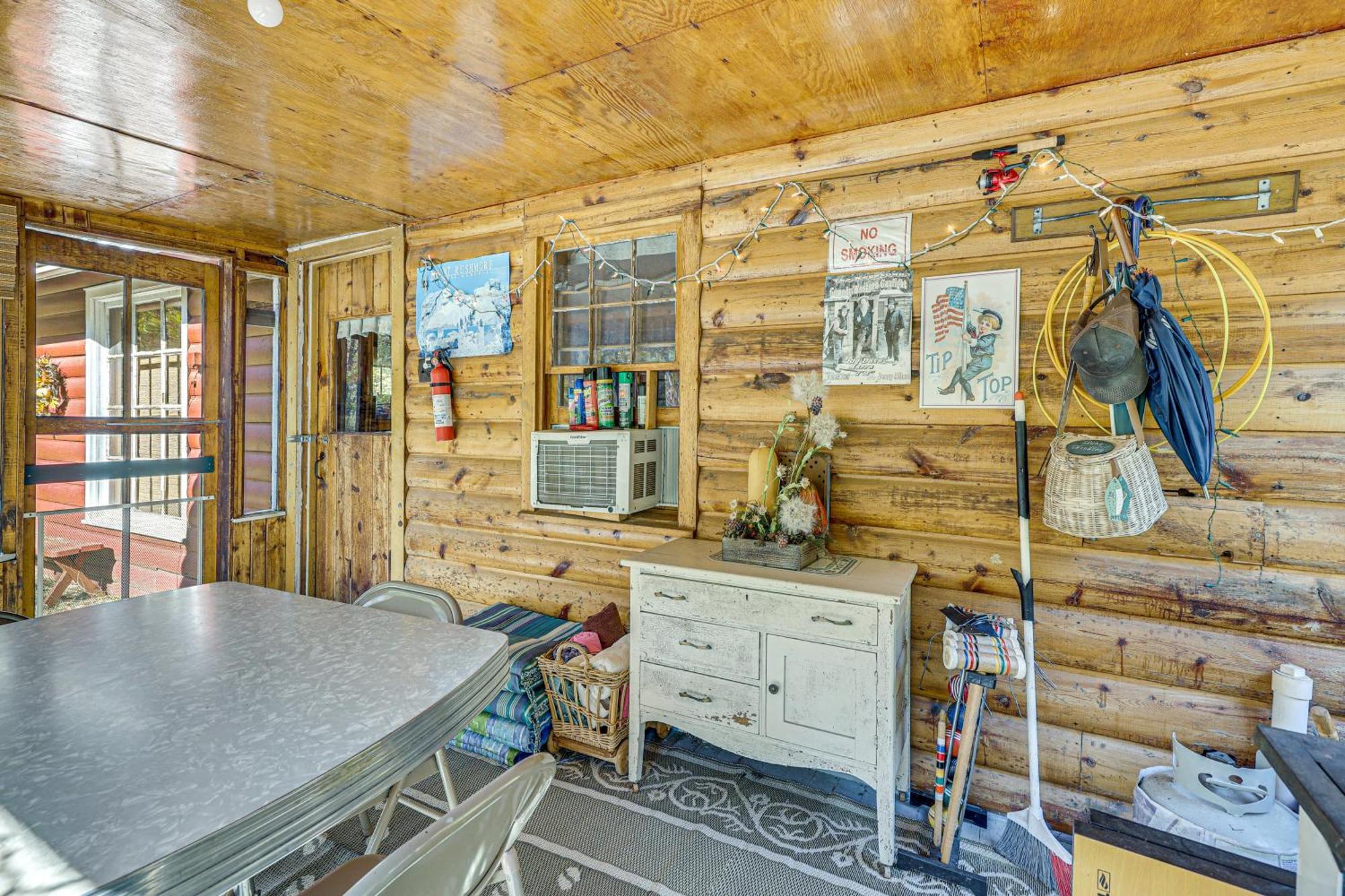 Historic Keystone Cabin Near Mount Rushmore! Exterior photo